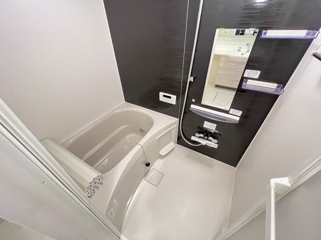 バス・シャワールーム　同物件別部屋