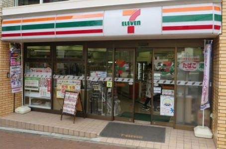 コンビニ　セブンイレブン 横浜中華街朱雀門店（コンビニ）まで422m