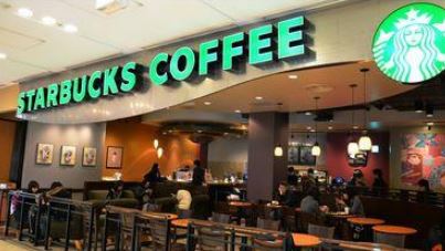飲食店　スターバックスコーヒー白金高輪店（飲食店）まで148m