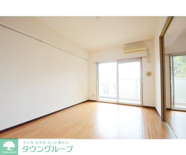 居室・リビング　現地待ち合わせ歓迎♪お問合せはタウンハウジング千葉店まで！