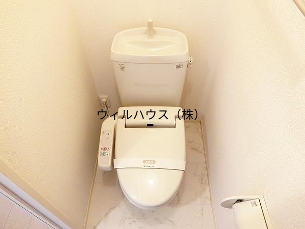 トイレ　ウォシュレット！