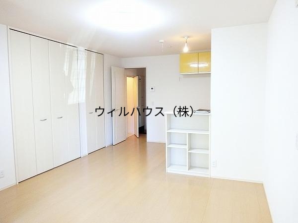 居室・リビング　人気のカウンターキッチン！