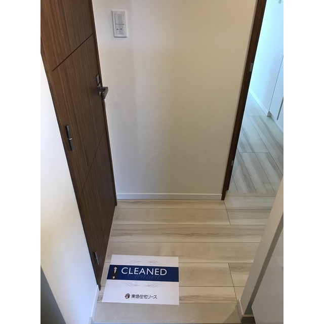 玄関　玄関