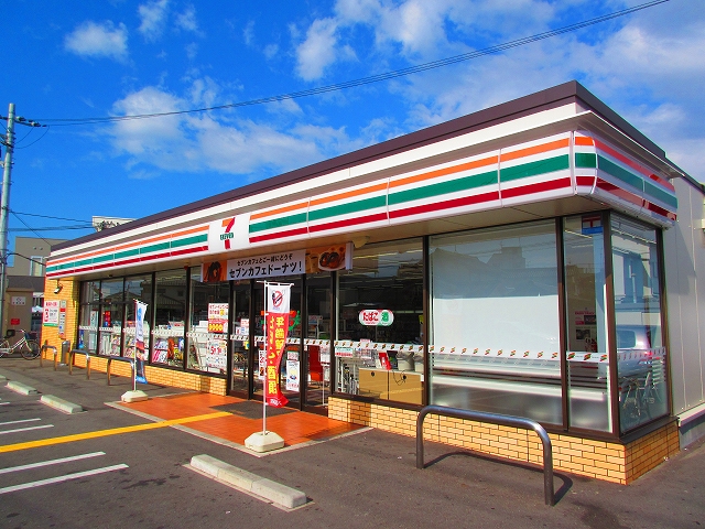 コンビニ　セブンイレブン 阪南黒田店（コンビニ）まで658m