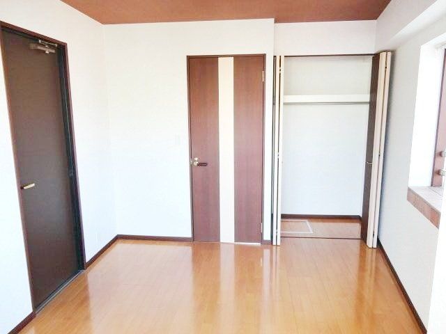 その他部屋・スペース　★隣と接していない寝室ですよ★