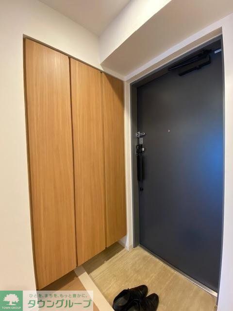 玄関　キッチン