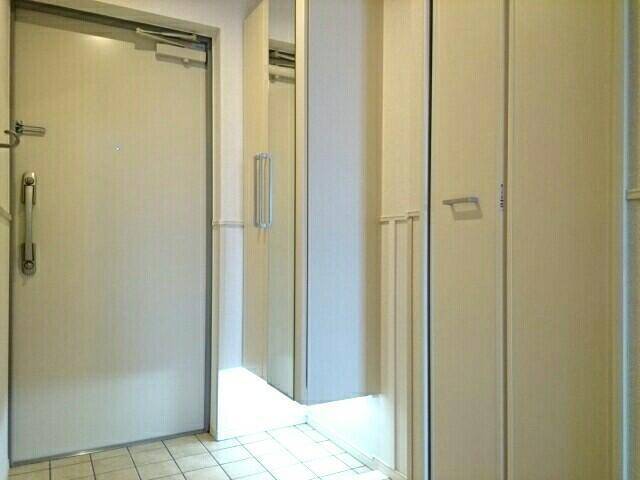 玄関　エアコン完備