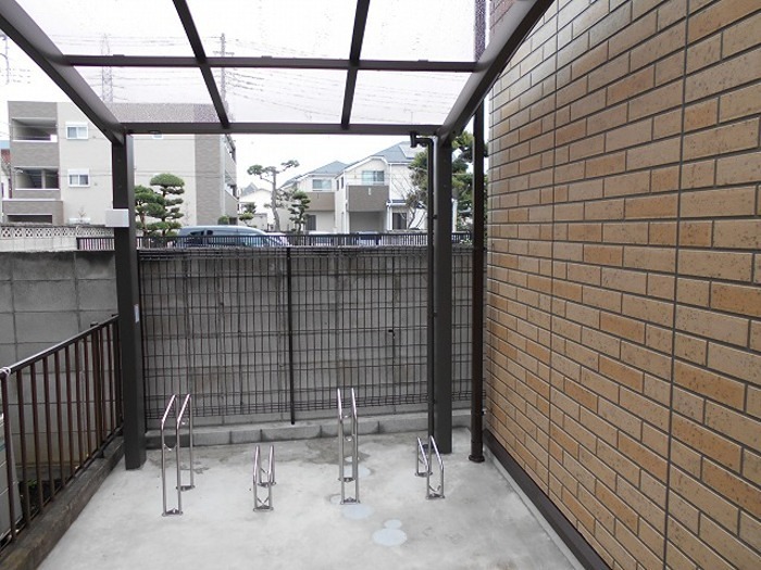 駐車場　駐輪場