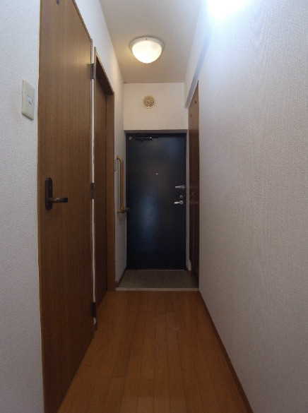 玄関　明るい玄関です