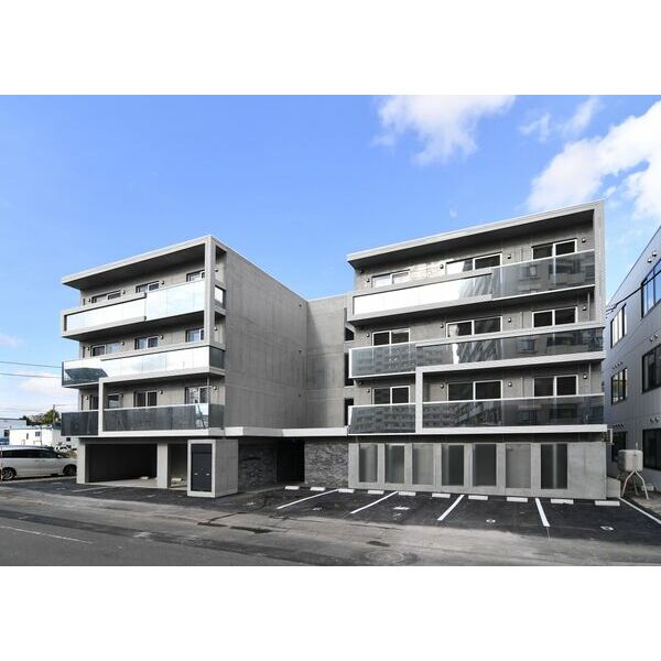 建物外観　☆物件名【グランド東札幌】とお伝え下さい！