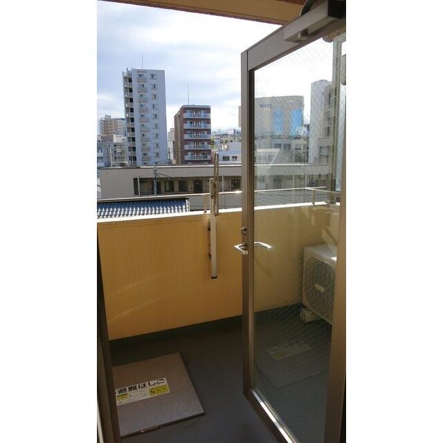 バルコニー