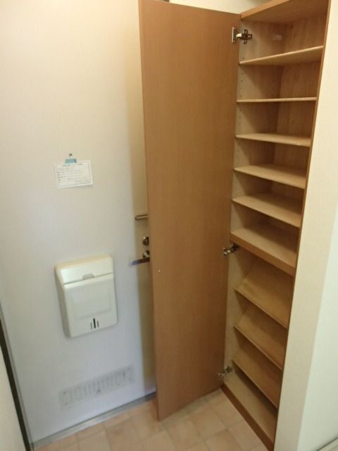 玄関　大容量のシューズＢＯＸ
