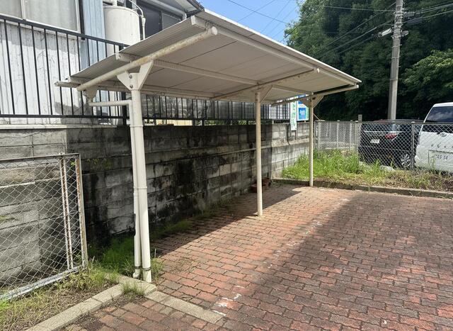 その他共有部分　屋根付きの駐輪場