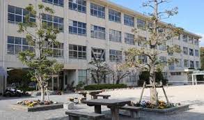 中学校　福岡市立席田中学校（中学校）まで3066m
