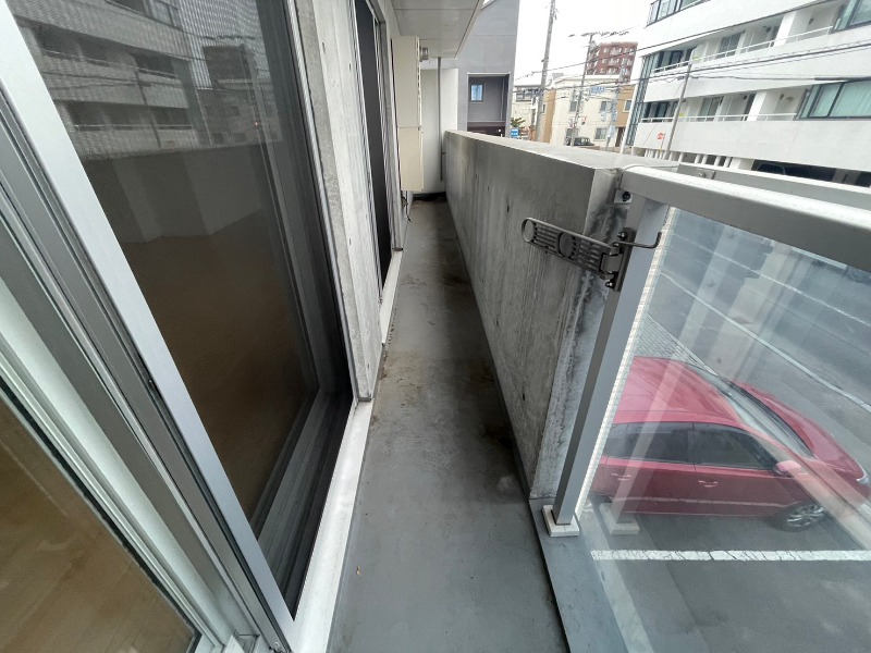 バルコニー　バルコニーが付いていますので一息ついてみてはいかがですか。