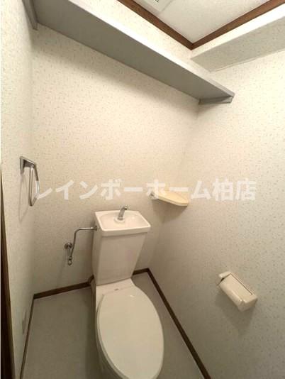 トイレ　トイレもきれいです