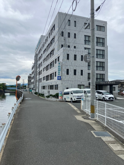 病院　医療法人相生会新吉塚病院（病院）まで488m