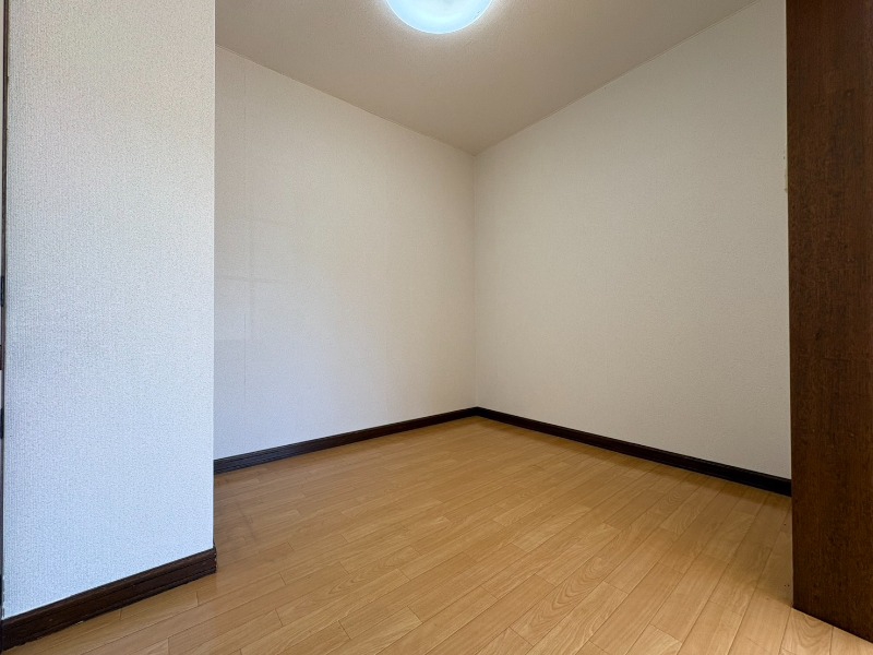 その他部屋・スペース　寝室です。部屋をどう使うかはあなた次第です！