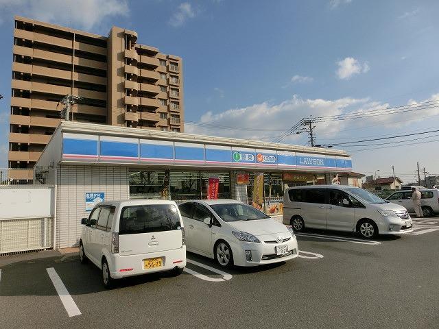 コンビニ　ローソン／戸畑中原東３丁目店（コンビニ）まで236m