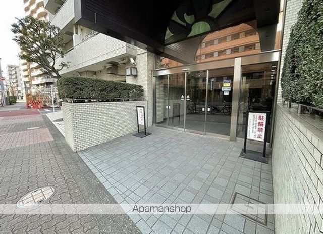 ライオンズマンション練馬の玄関写真