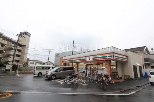 コンビニ　セブンイレブン 足立梅田５丁目店（コンビニ）まで473m