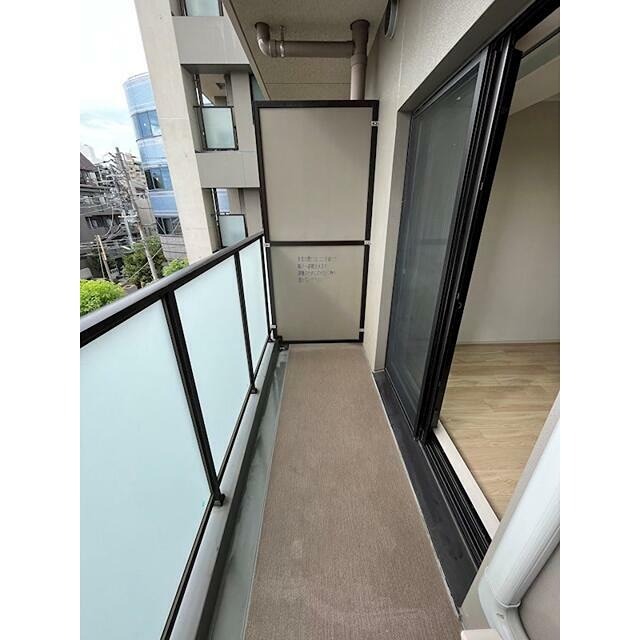 バルコニー　※同仕様写真