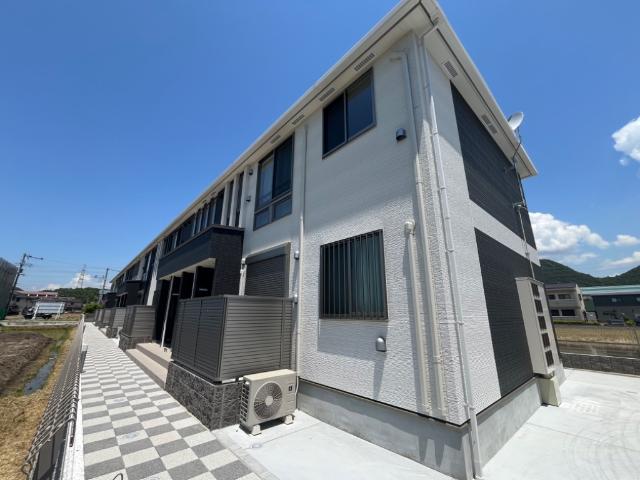 建物外観　外観写真（昼）
