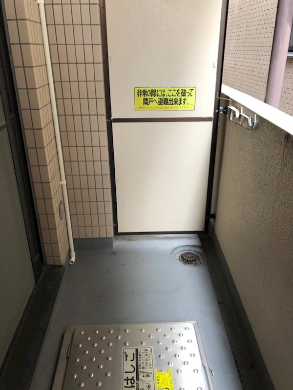 バルコニー
