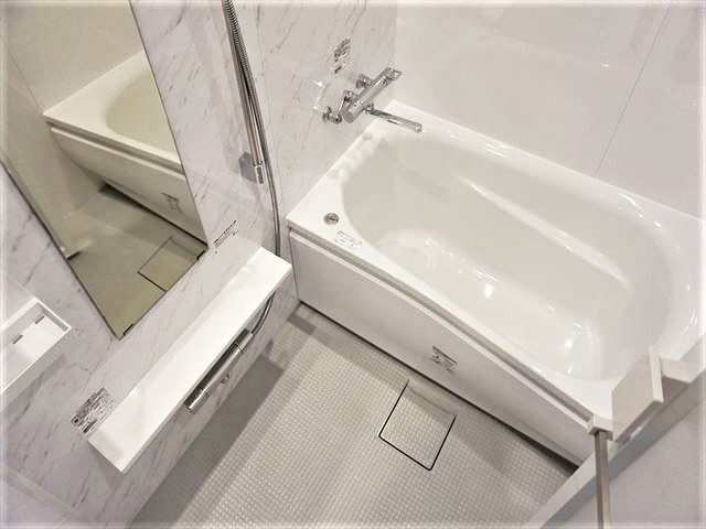 バス・シャワールーム　バス※別部屋参考写真