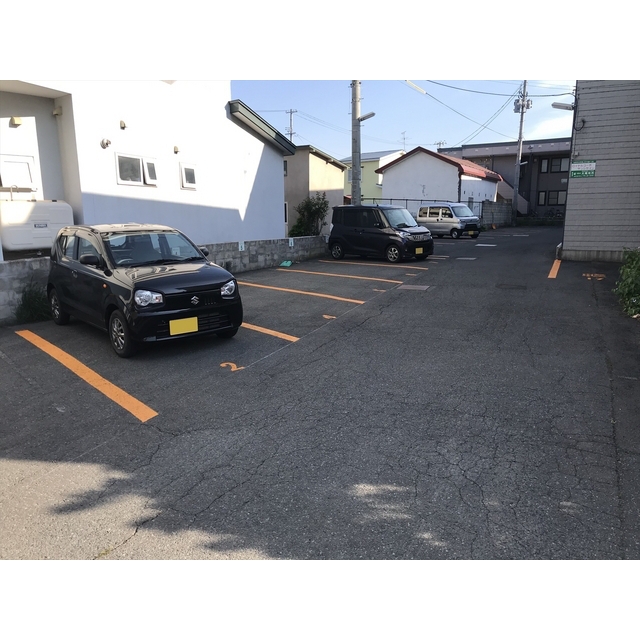 駐車場　駐車場の様子