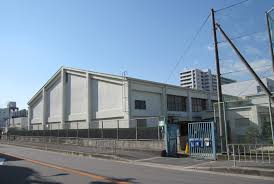 中学校　高槻市立第四中学校（中学校）まで1390m