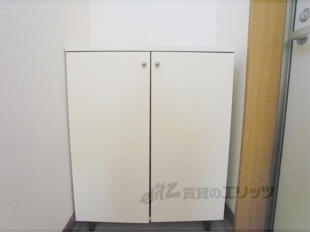 収納　下駄箱