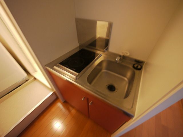 レオパレスエスト千間台のキッチン写真
