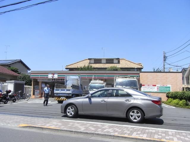 コンビニ　セブン？イレブン（コンビニ）まで190m
