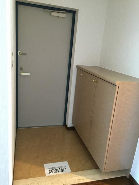 レックス鶴川の玄関写真