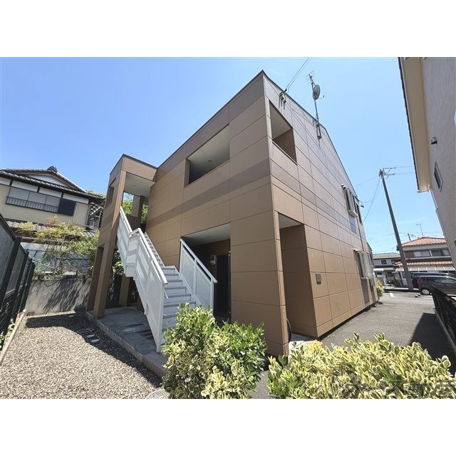 エントランス　建物外観
