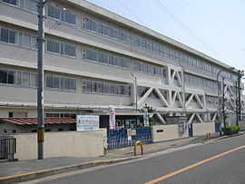 小学校　寝屋川市立木田小学校（小学校）まで545m