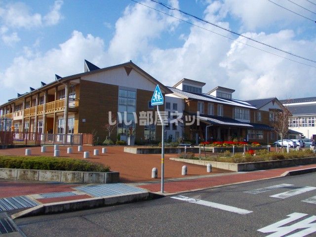 小学校　瑞穂小学校（小学校）まで723m