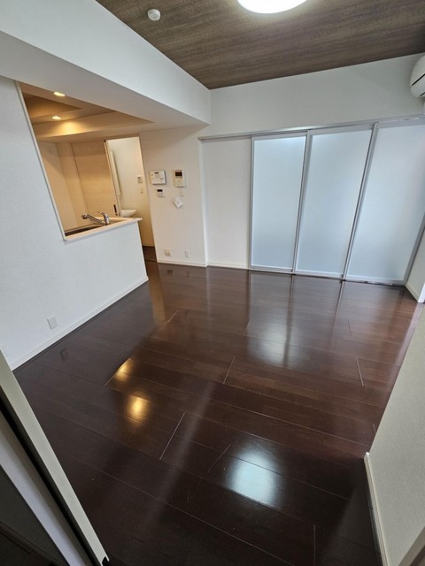 居室・リビング　他部屋掲載。現況を優先いたします。