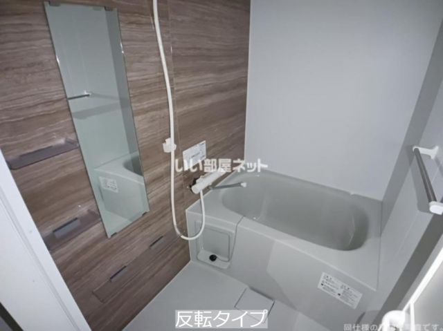 函館市電宝来谷地頭線 宝来町駅 徒歩4分 4階建 築1年の風呂写真