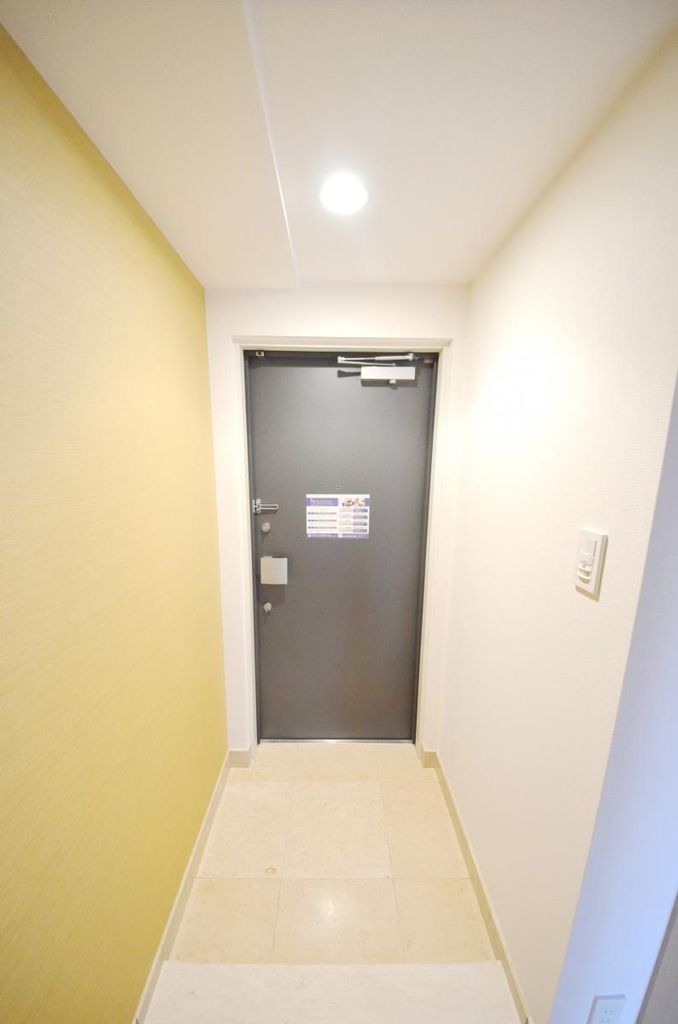 レジディア御茶ノ水の玄関写真