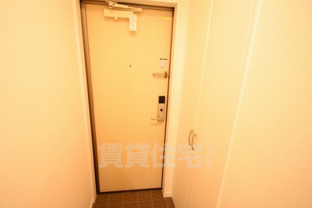 エムズコート吉田の玄関写真