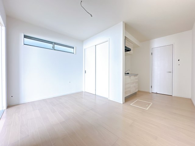 居室・リビング　※同物件、同タイプ、間取り反転のお部屋です