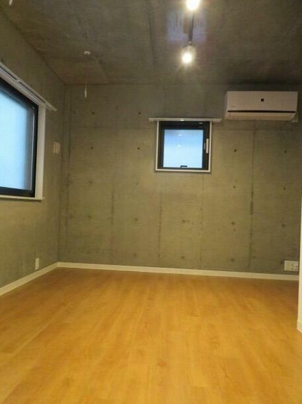 居室・リビング　参考写真：別部屋タイプ