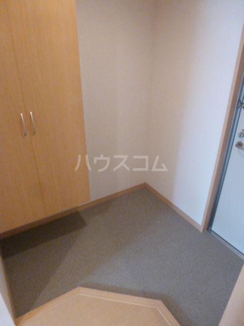 ロアジスの玄関写真