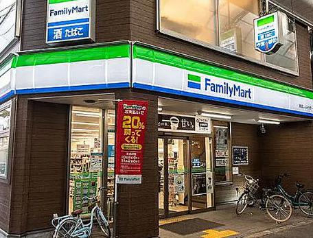 コンビニ　ファミリーマート 東成しんみちロード店（コンビニ）まで165m