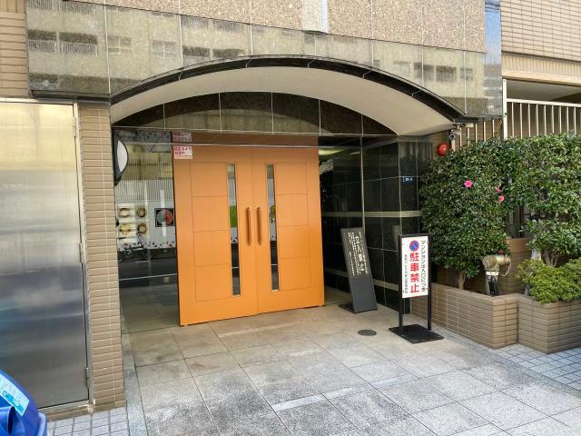 エントランス　エントランス部分