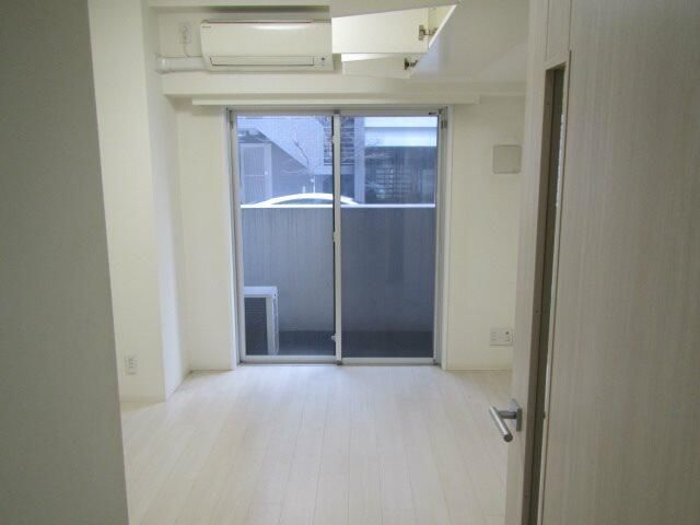 東急池上線 蓮沼駅 徒歩4分 7階建 築13年の居間写真