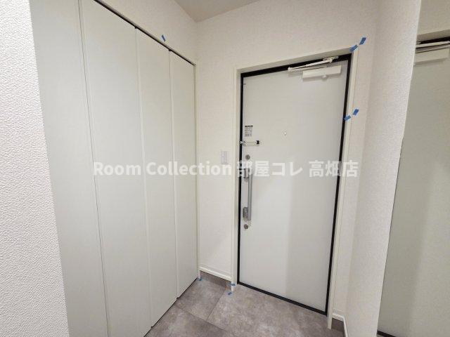 玄関　※同社施工物件イメージ写真　現況優先