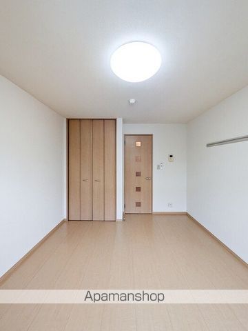 グレース富士見台の居間写真